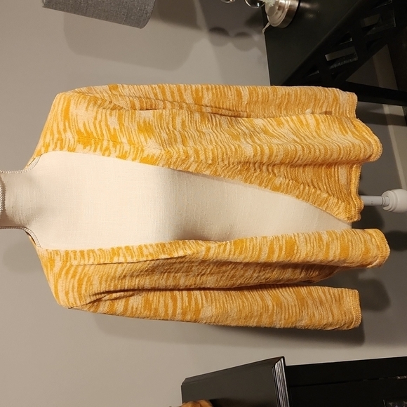 Lucky Brand wrap sweater size med - Picture 4 of 8